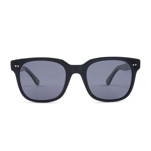 Mari & Clay, Australian sunglasses brand with sustainable sunglasses. Glenelg style is rectangular in shape. It is available in a black colour frame and fitted  with dark grey polarised lenses. It is unisex design and good for oval, long and round face shapes.   